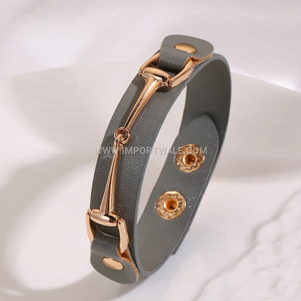 Minimalist PU Leather Horseshoe Buckle Wrap Bracelet