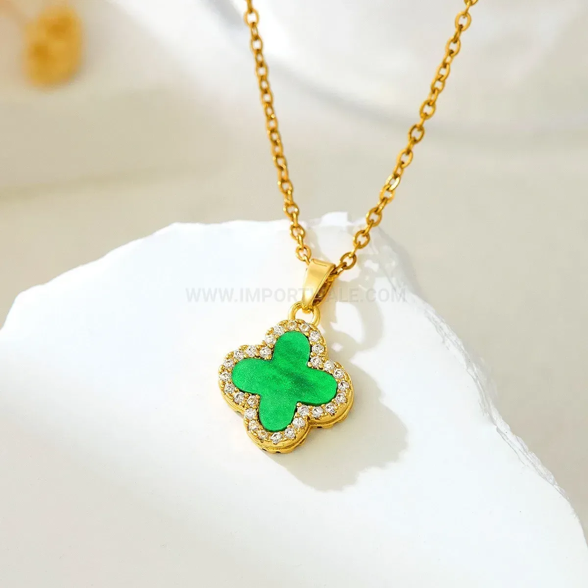 Elegant Reversible Four-Leaf Clover Stainless Steel Rhinestone Necklace