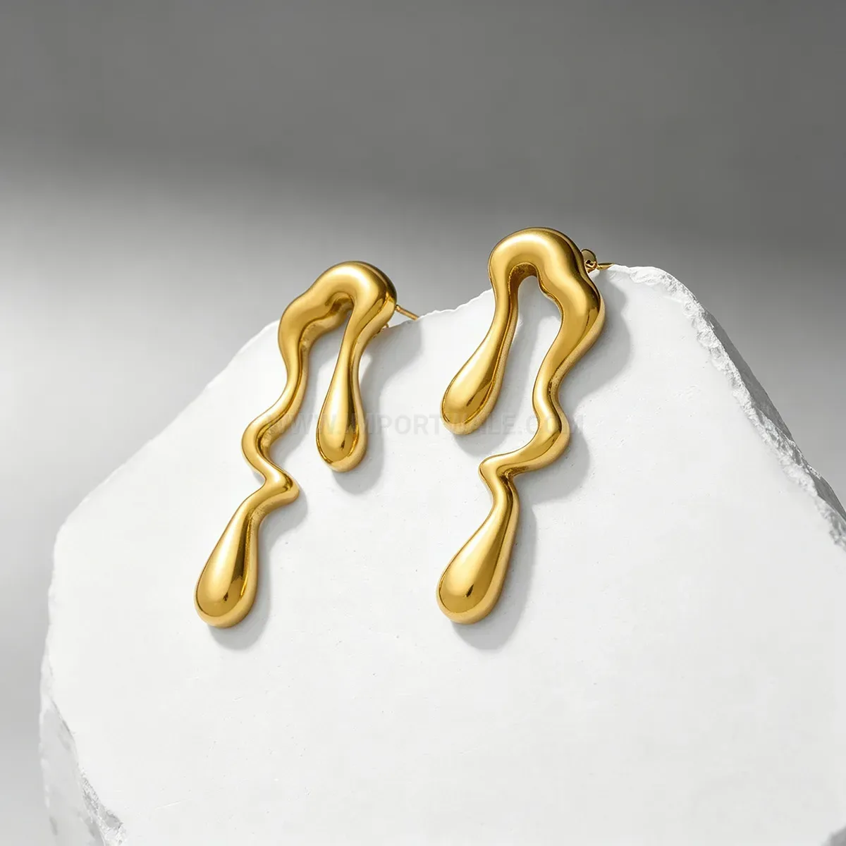 Irregular Teardrop Titanium Steel Stud Earrings in 18K Gold Finish