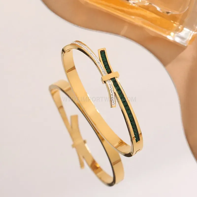 Fashion Polished Crystal Bow Accent Titanium Steel Bracelet