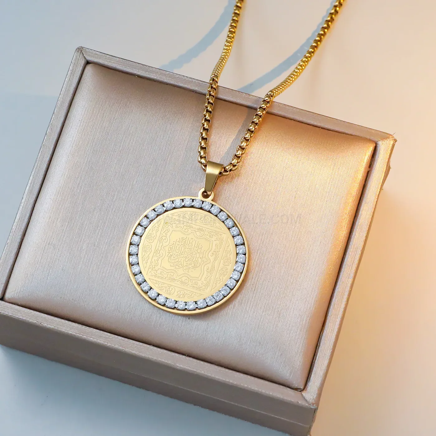 Classic Stainless Steel Gold Plated Ayatul Kursi Zircon Pendant Necklace