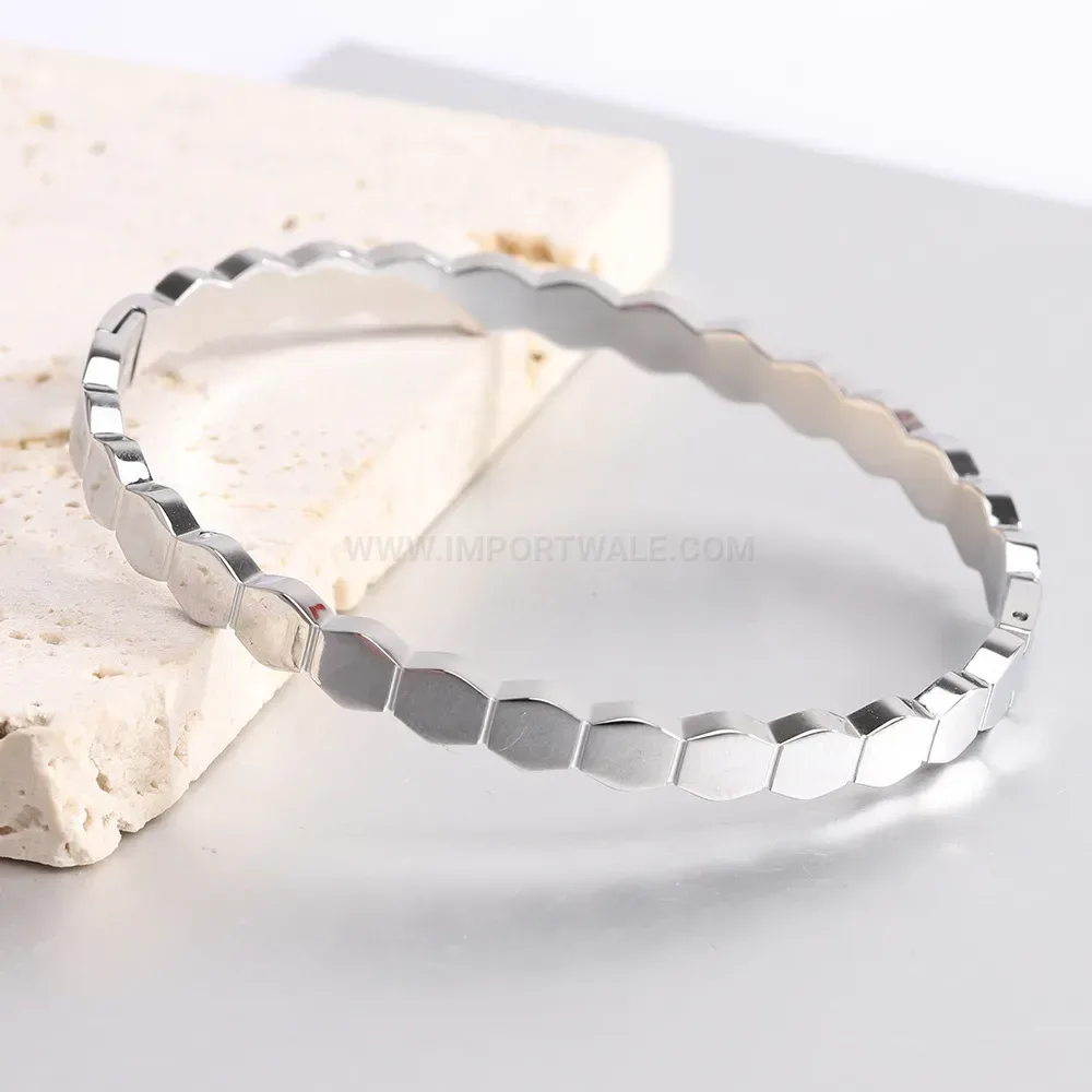 Fashion Geometric Stainless Steel Honeycomb Hinged Bangle