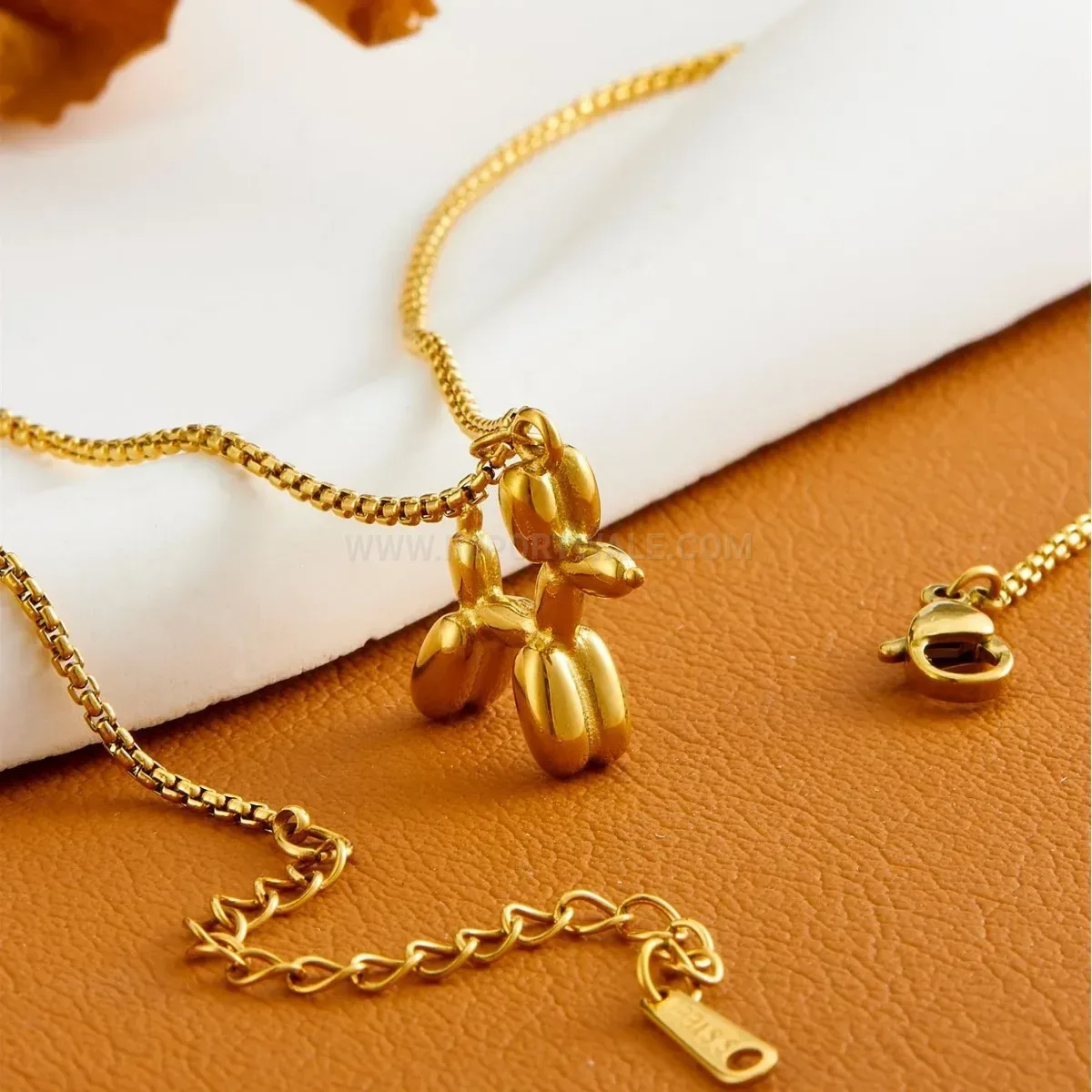 Chic Retro Titanium Steel Balloon Dog Geometric Pendant Necklace