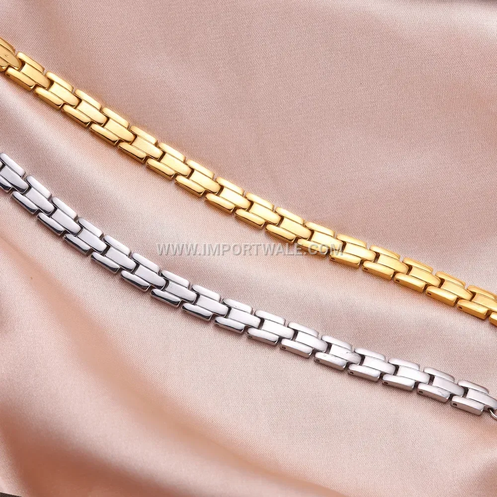 Wide Striped Geometric Titanium Steel Chain Bracelet for Women