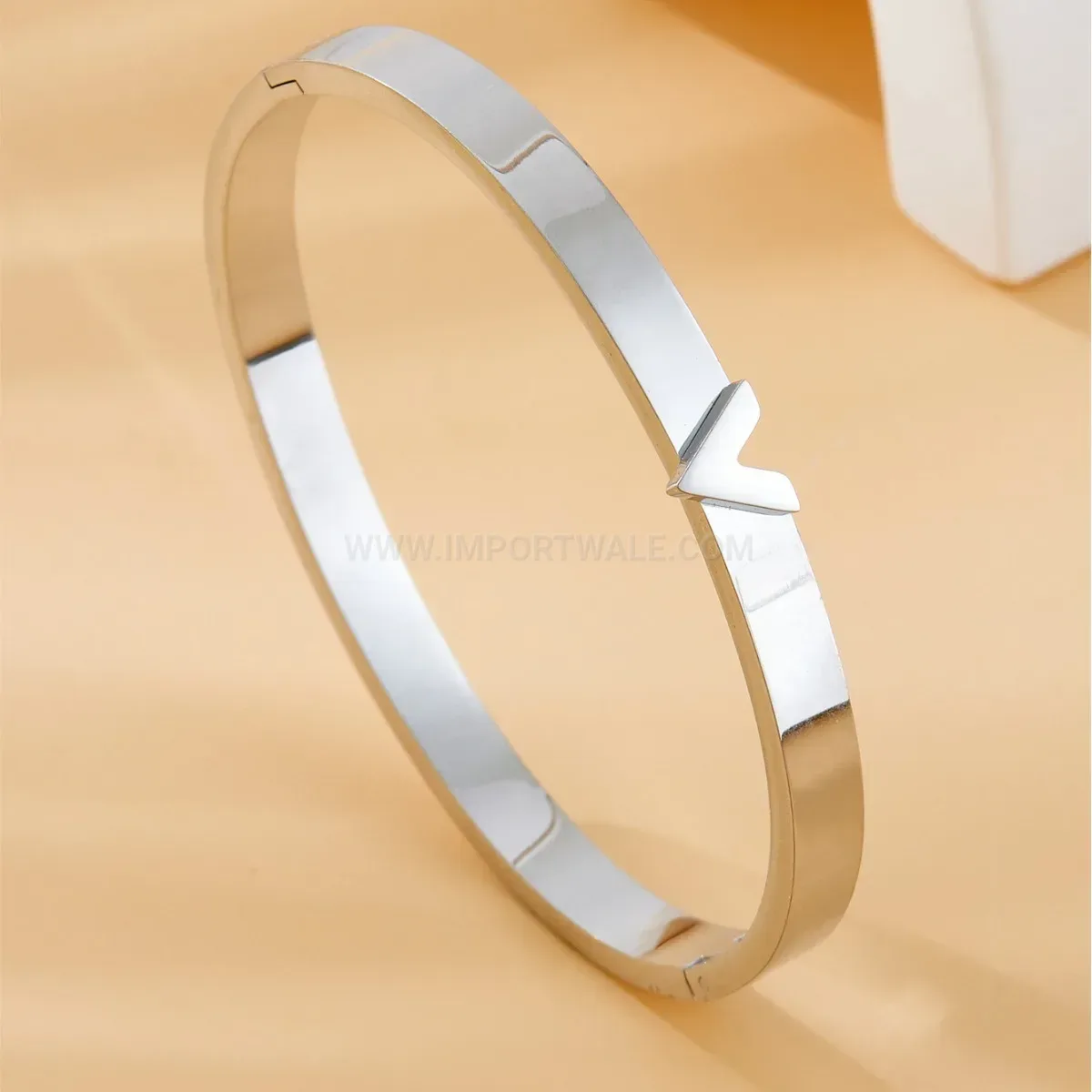 Sleek V Accent Smooth Titanium Steel Bangle