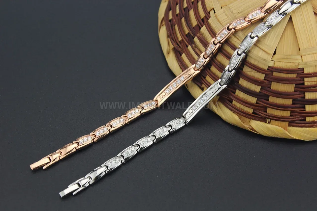 Fashion Sparkling Zircon Titanium Steel Geometric Bio Bracelet