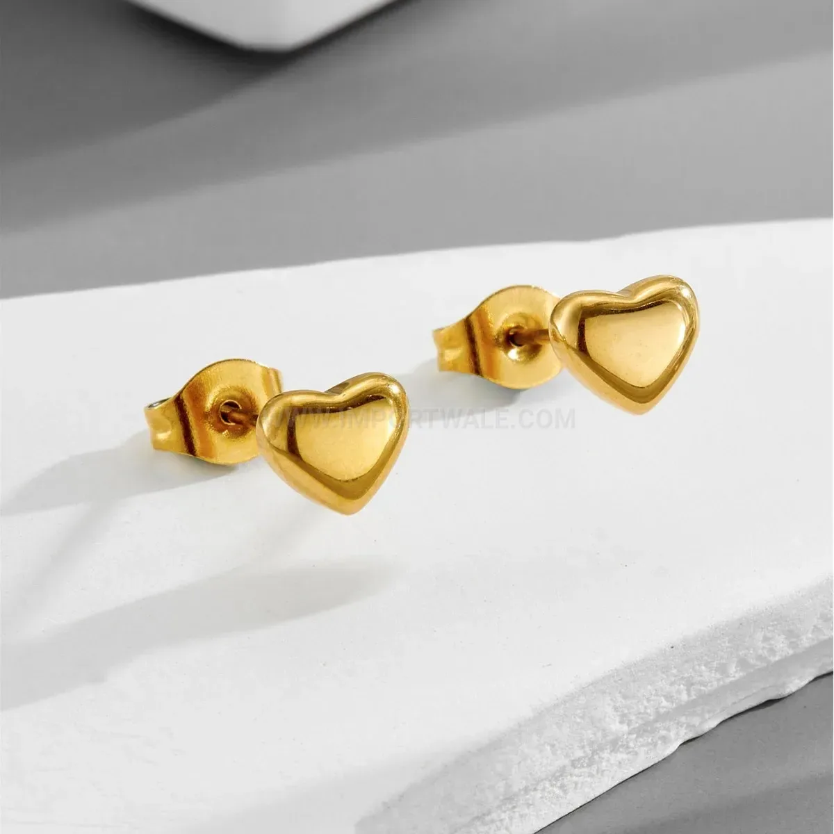 Matte Finish Heart Stud Earrings in Titanium Steel