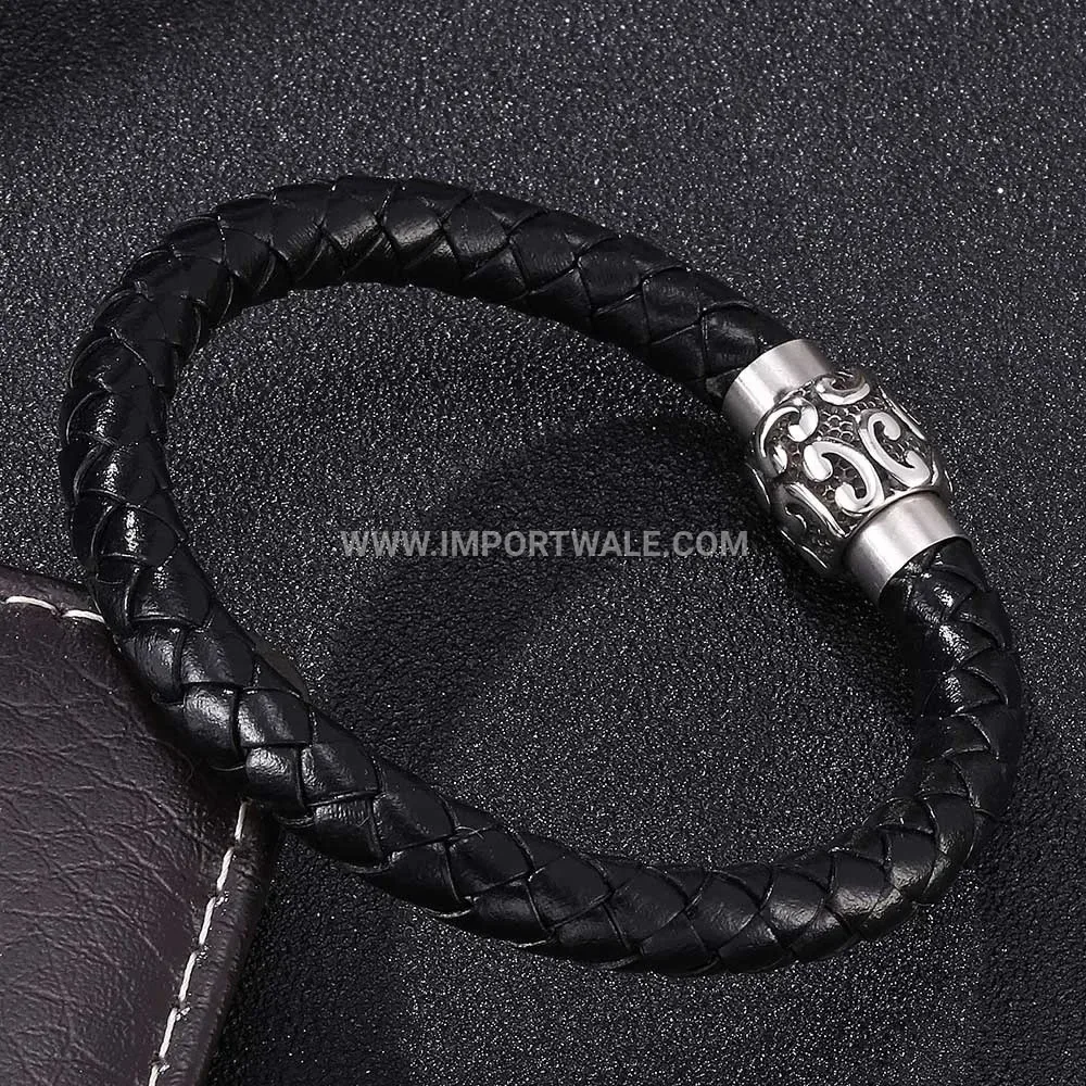 Single Strand Leather Bracelet with Engraved Totem Magnetic Clasp