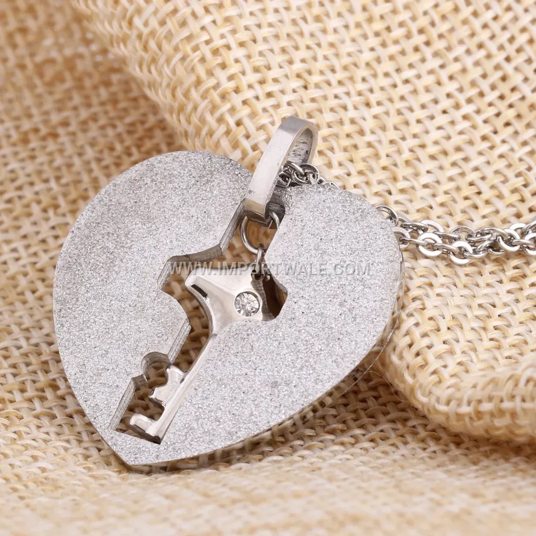 Vintage Style Cutout Heart Rhinestone Stainless Steel Pendant Necklace