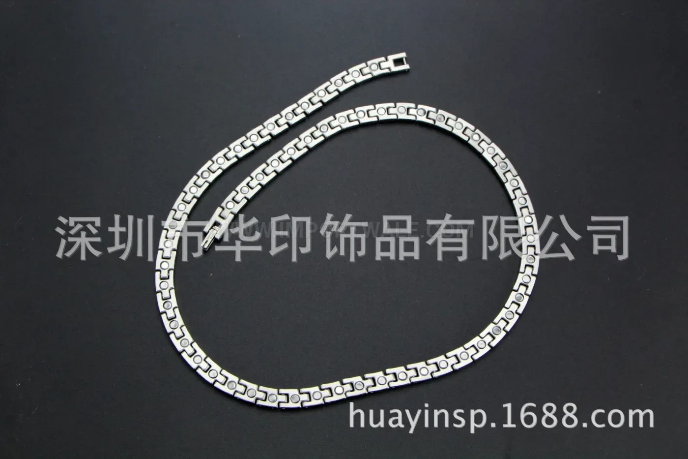 Modern Minimalist Titanium Magnetic Germanium Link Necklace