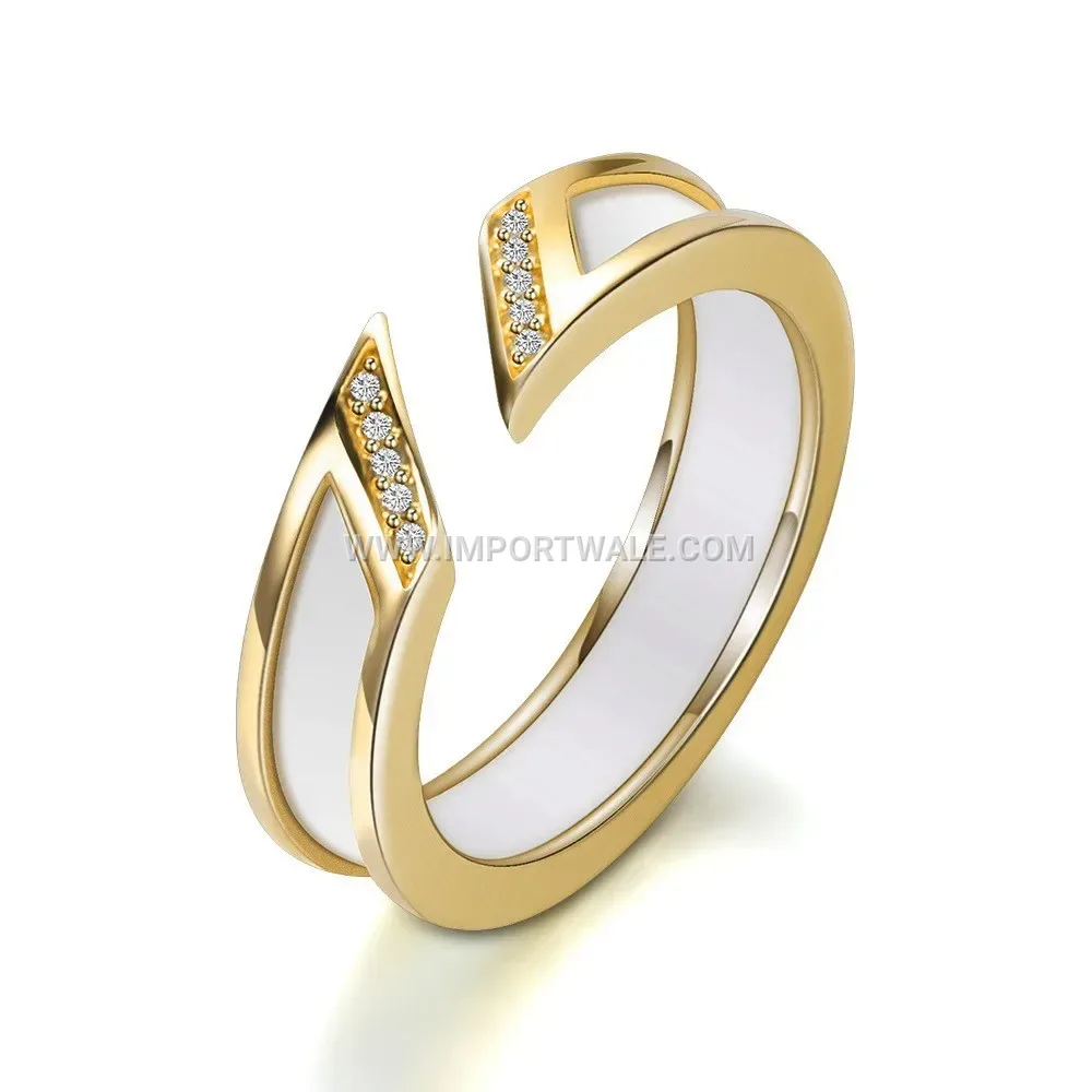 Single Row Rhinestone Ceramic Band Ring