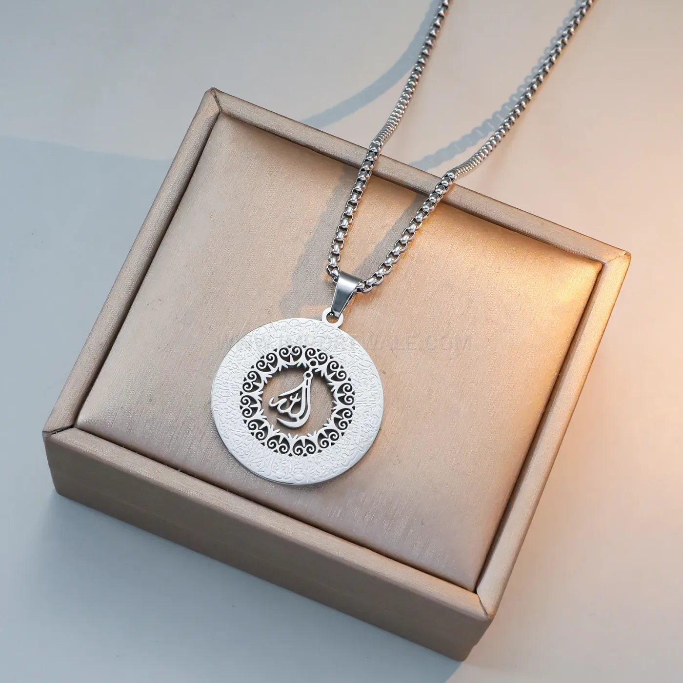 Chic Gold Plated Stainless Steel Octagon Islamic Script Pendant Necklace