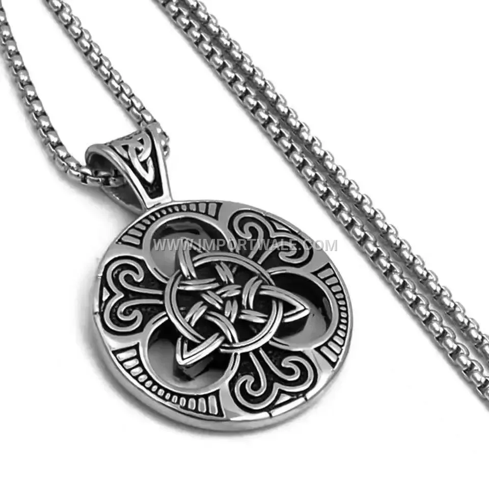 Retro Stainless Steel Irish Celtic Knot Pendant