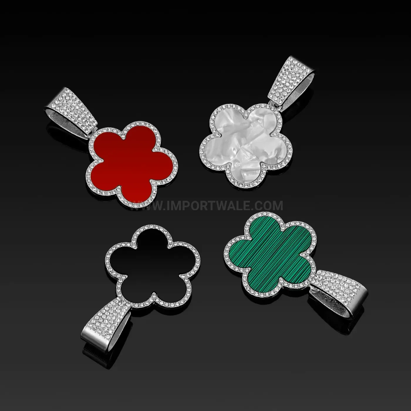 Trendy Faux Mother of Pearl Clover Pendant Cuban Chain Necklace