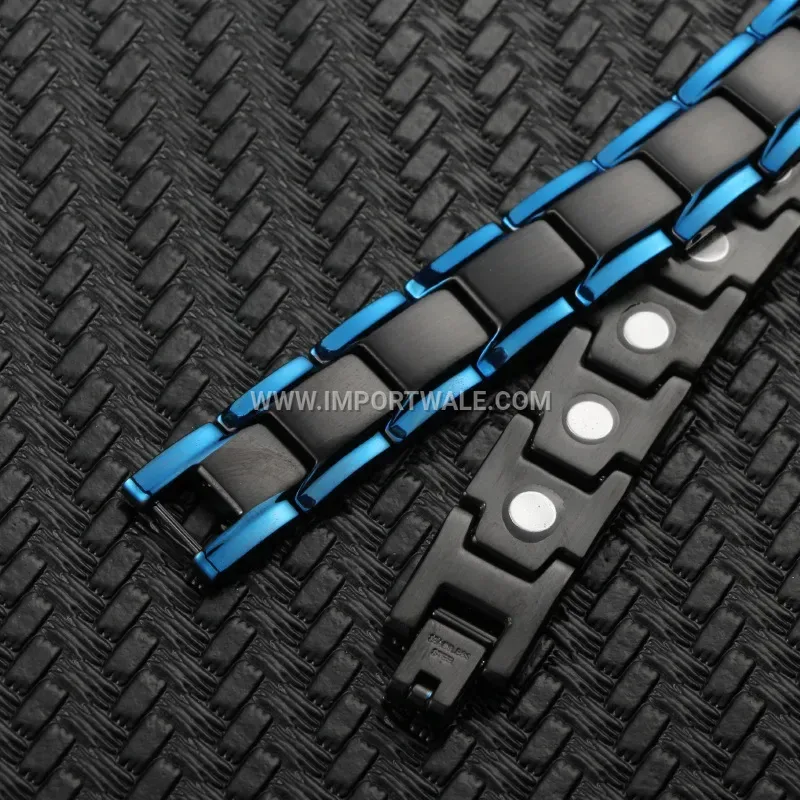 Men's Wave Pattern Magnetic Titanium Steel Link Bracelet