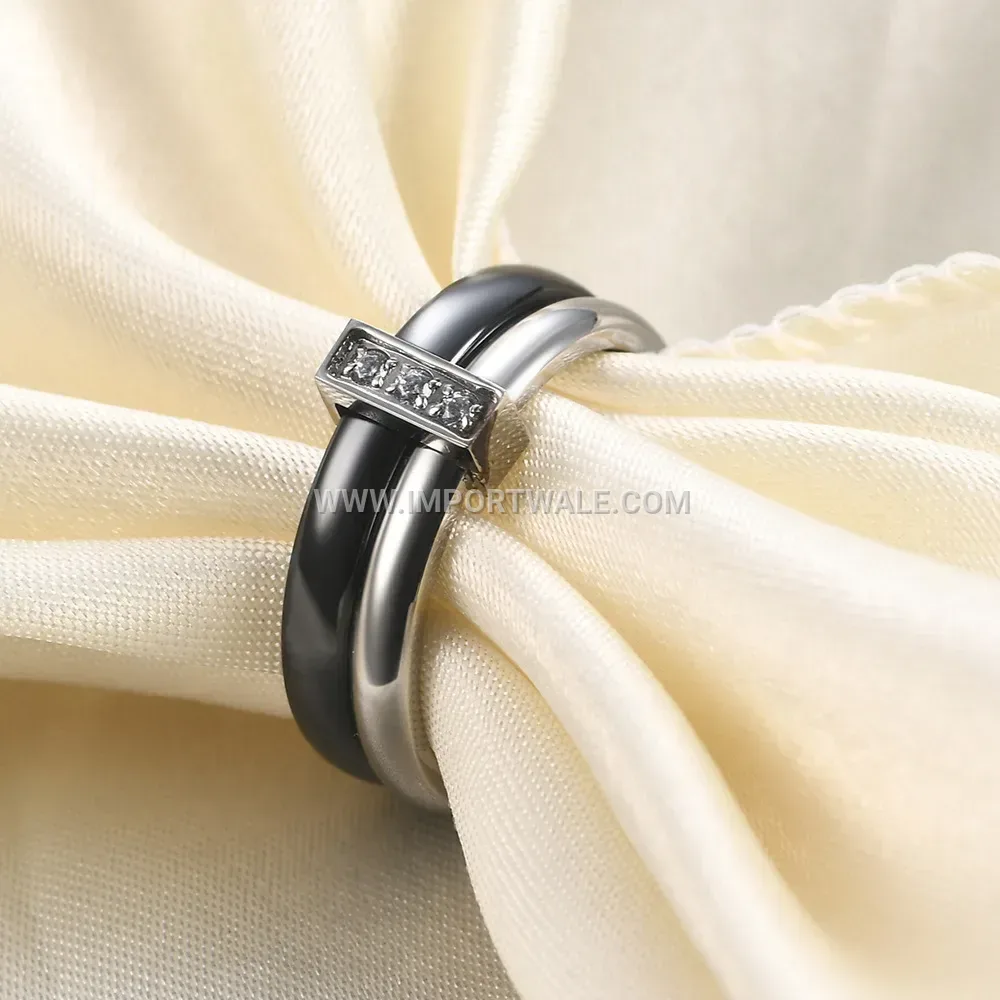 Smooth Spliced Cubic Zirconia Ceramic Ring