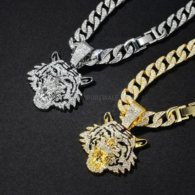 Trendy Iced Out Tiger Head Alloy Pendant Cuban Chain Necklace