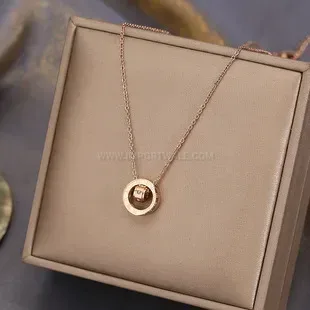 Elegant Gold Plated Titanium Steel Geometric Pendant Chain Necklace