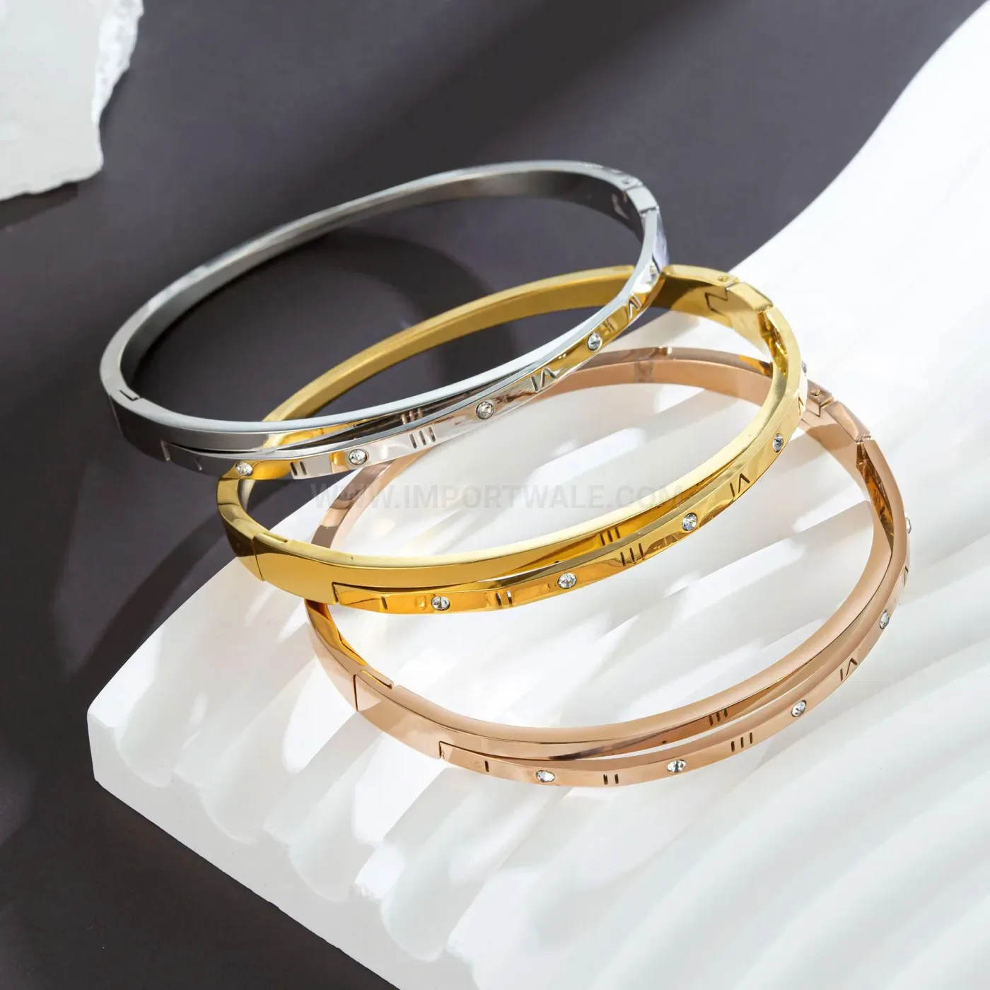 Elegant Double-Layer Roman Numeral Titanium Steel Crossover Bangle