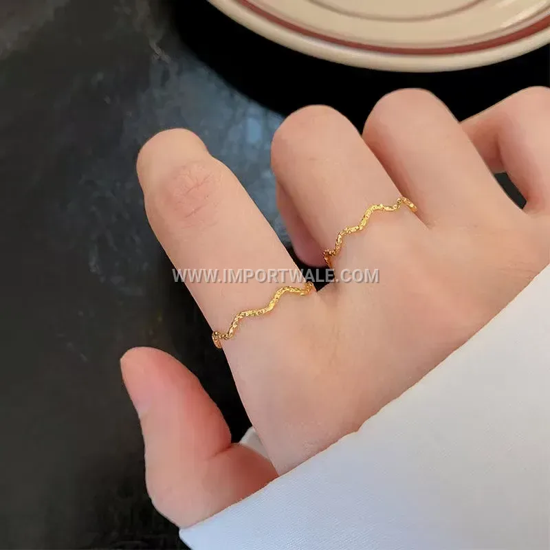 Polished Stainless Steel Wavy Patterned Band Ring