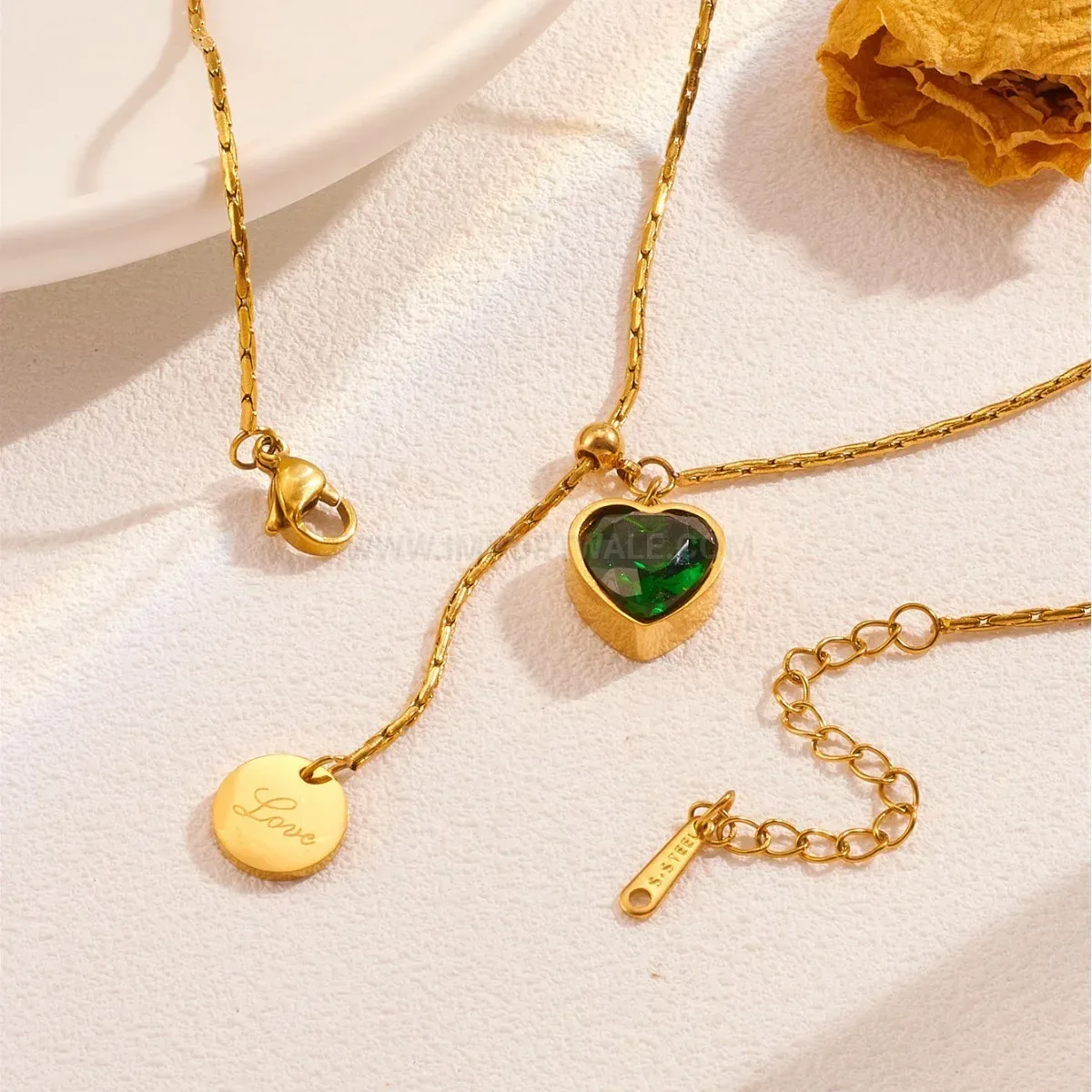 Premium Adjustable Gold Titanium Steel Heart Necklace with Emerald Zircon