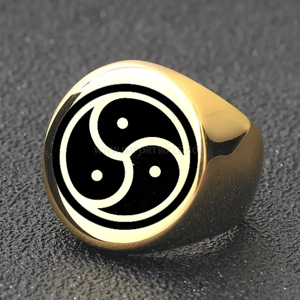 Classic Vintage Totem Engraved Round Stainless Steel Statement Ring