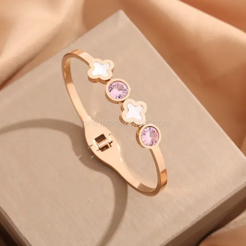 Rhinestone Four-Leaf Clover Stainless Steel Bangle
