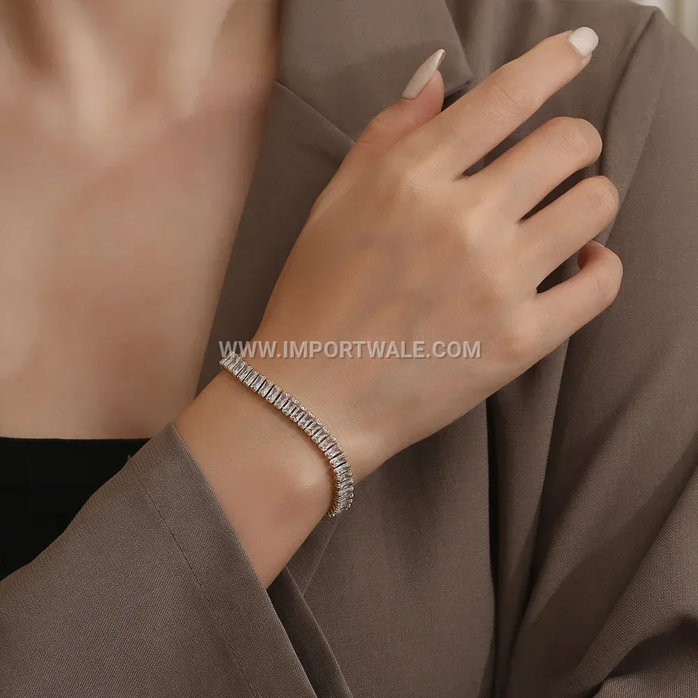 Full Zircon Geometric Gold Plated Titanium Steel Link Bracelet