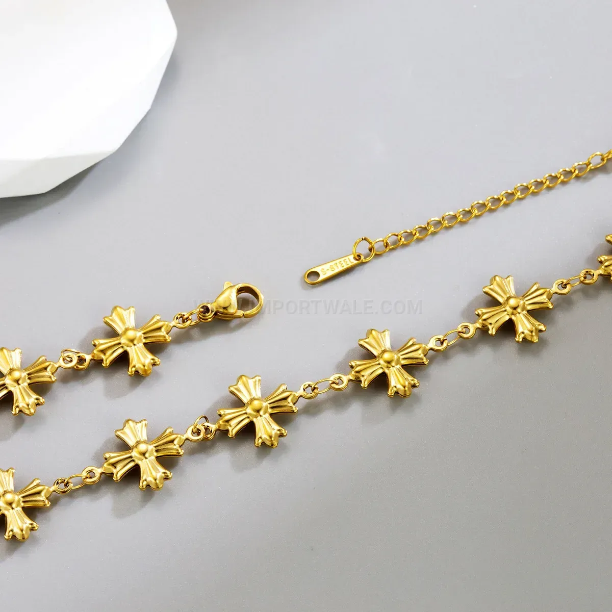 Retro Stainless Steel Cross Pendant Choker Necklace