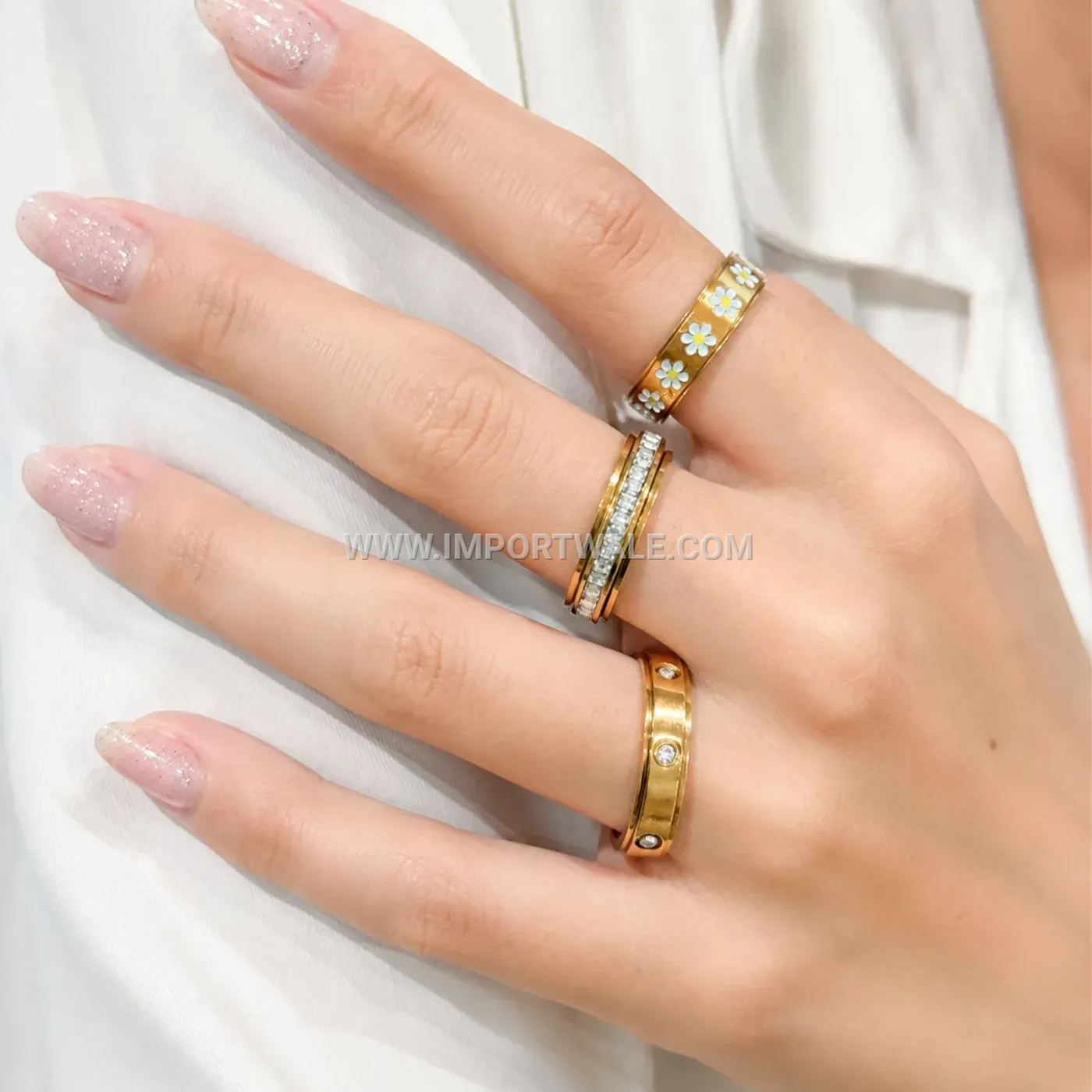 Spinning Floral Rhinestone Stainless Steel Stress Relief Band Ring