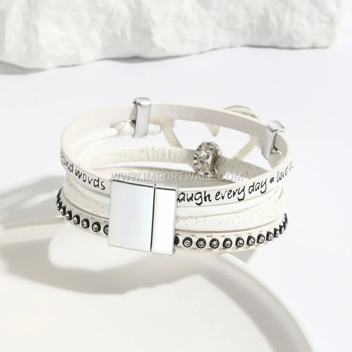 Vintage Rhinestone Heart Faux Leather Multi-Layer Wrap Bracelet