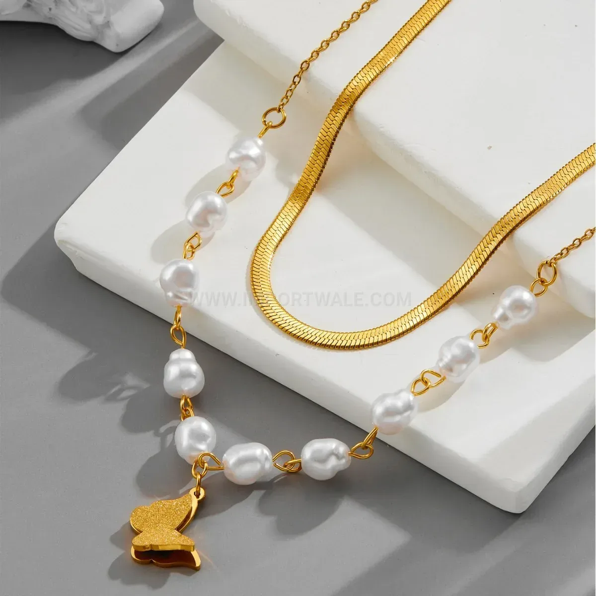 Chic Gold Titanium Steel Layered Pearl Butterfly Pendant Necklace