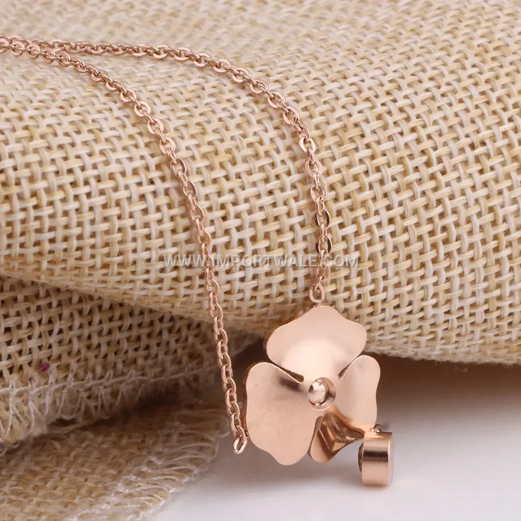 Rose Gold Stainless Steel Daisy Pendant Necklace with Crystal