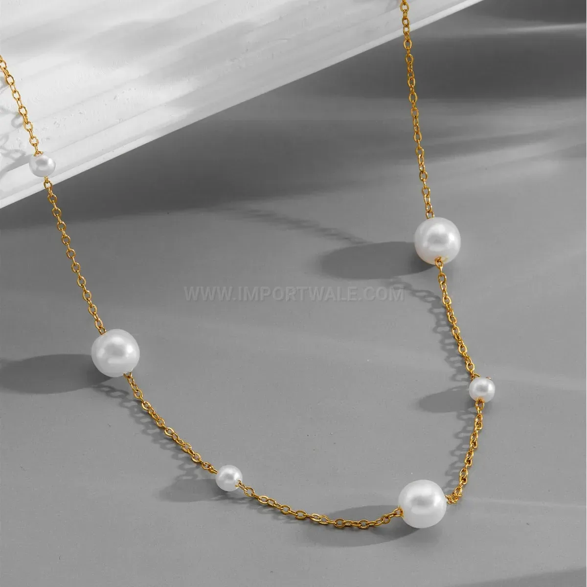 Classic Gold Plated Pearl Strand Clavicle Necklace with Star Pendant