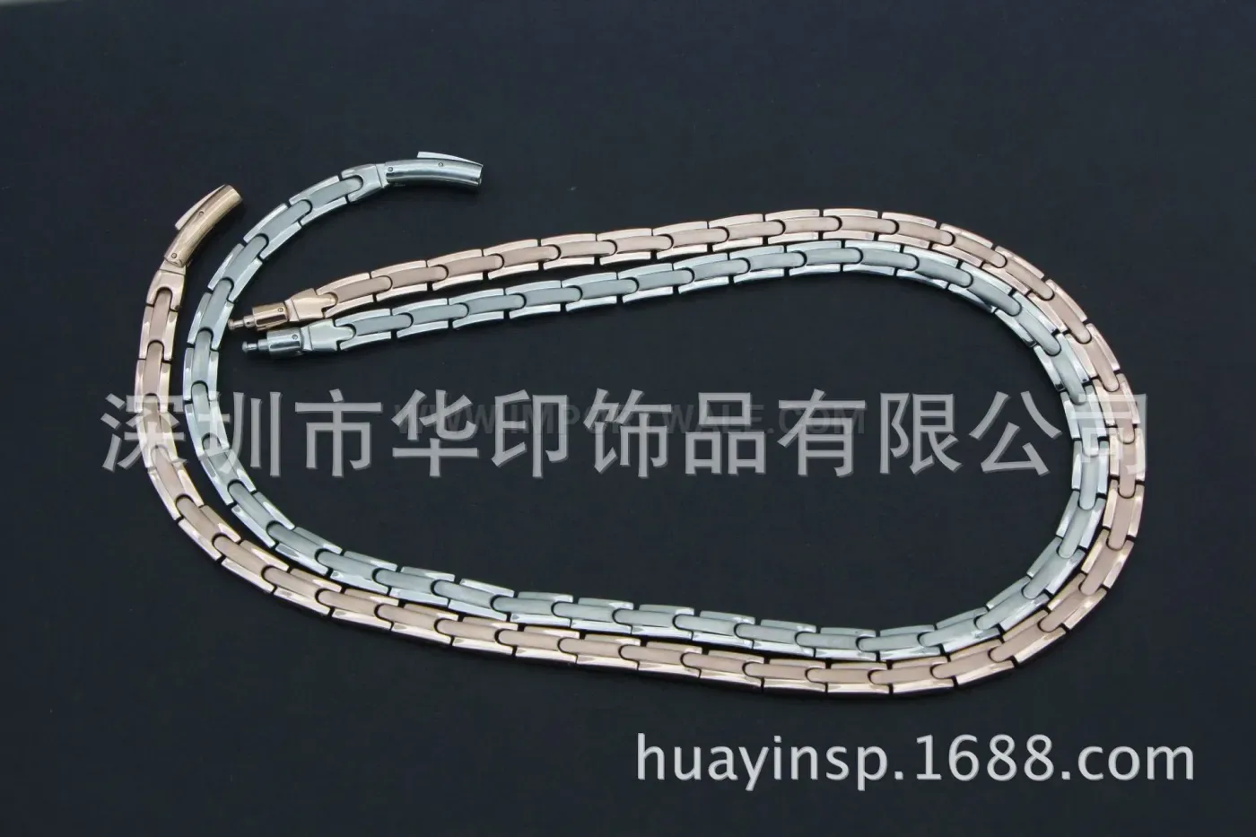 Designer Round Clasp Titanium Bio Magnetic Chain Necklace