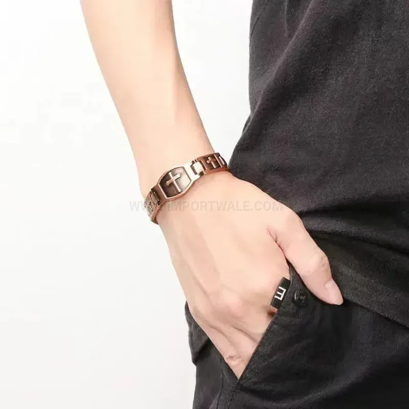 Bold Vintage Cross Copper Bio Magnetic Link Bracelet