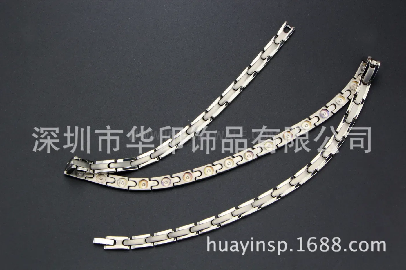 Modern Minimalist Titanium Magnetic Germanium Link Necklace