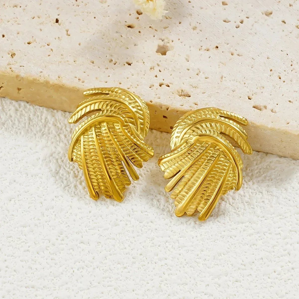 Irregular Line Gold Titanium Steel Stud Earrings