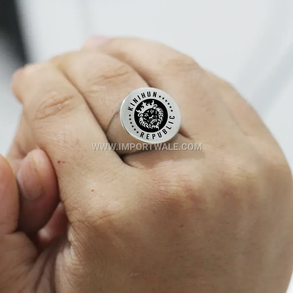 Vintage Engraved Lion King Stainless Steel Signet Ring