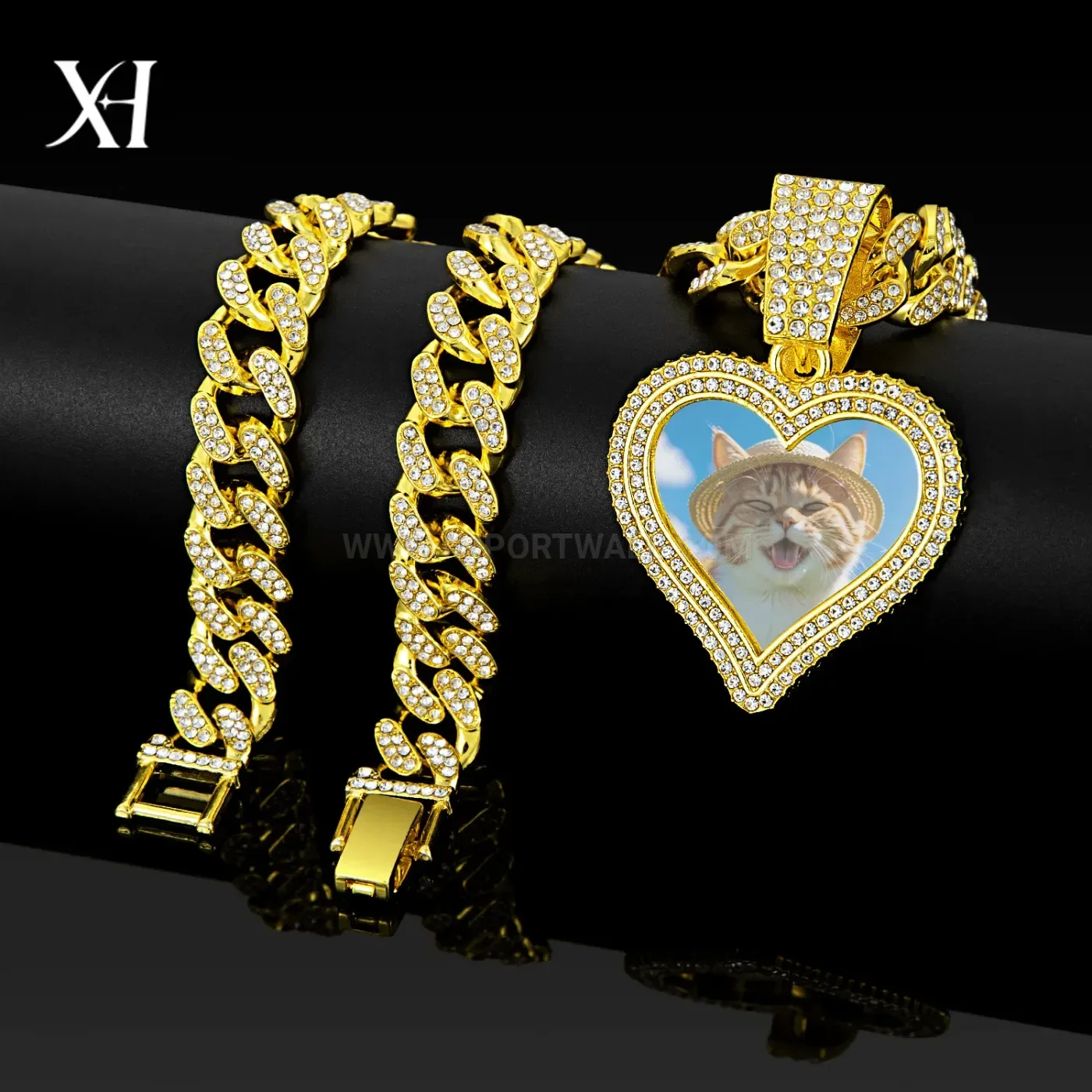 Classic Heart Photo Frame Pendant Alloy Cuban Chain Locket Necklace