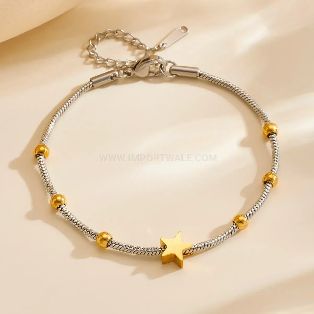 Chic Minimalist Gold Stainless Steel Star Charm Bracelet