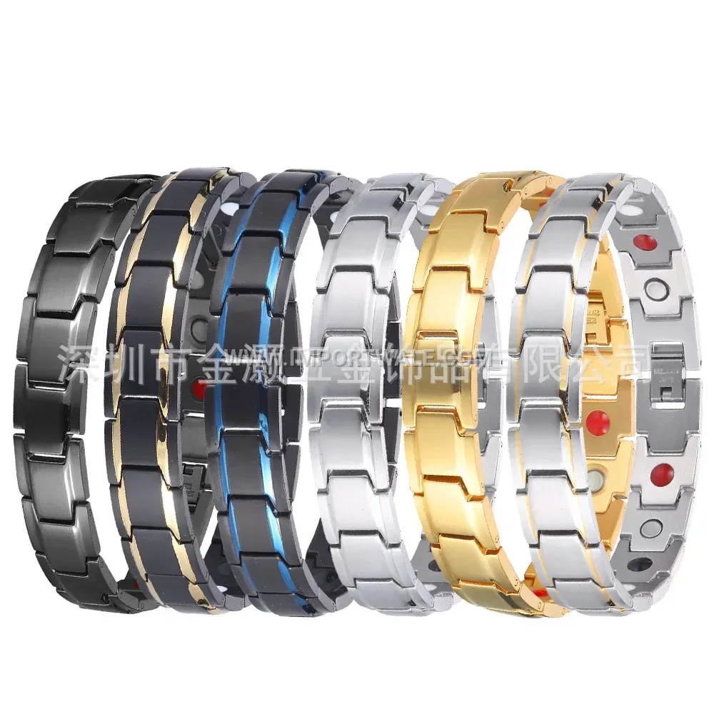 Minimalist Vacuum-Plated 18K Gold Stainless Steel Magnetic Therapy Bracelet