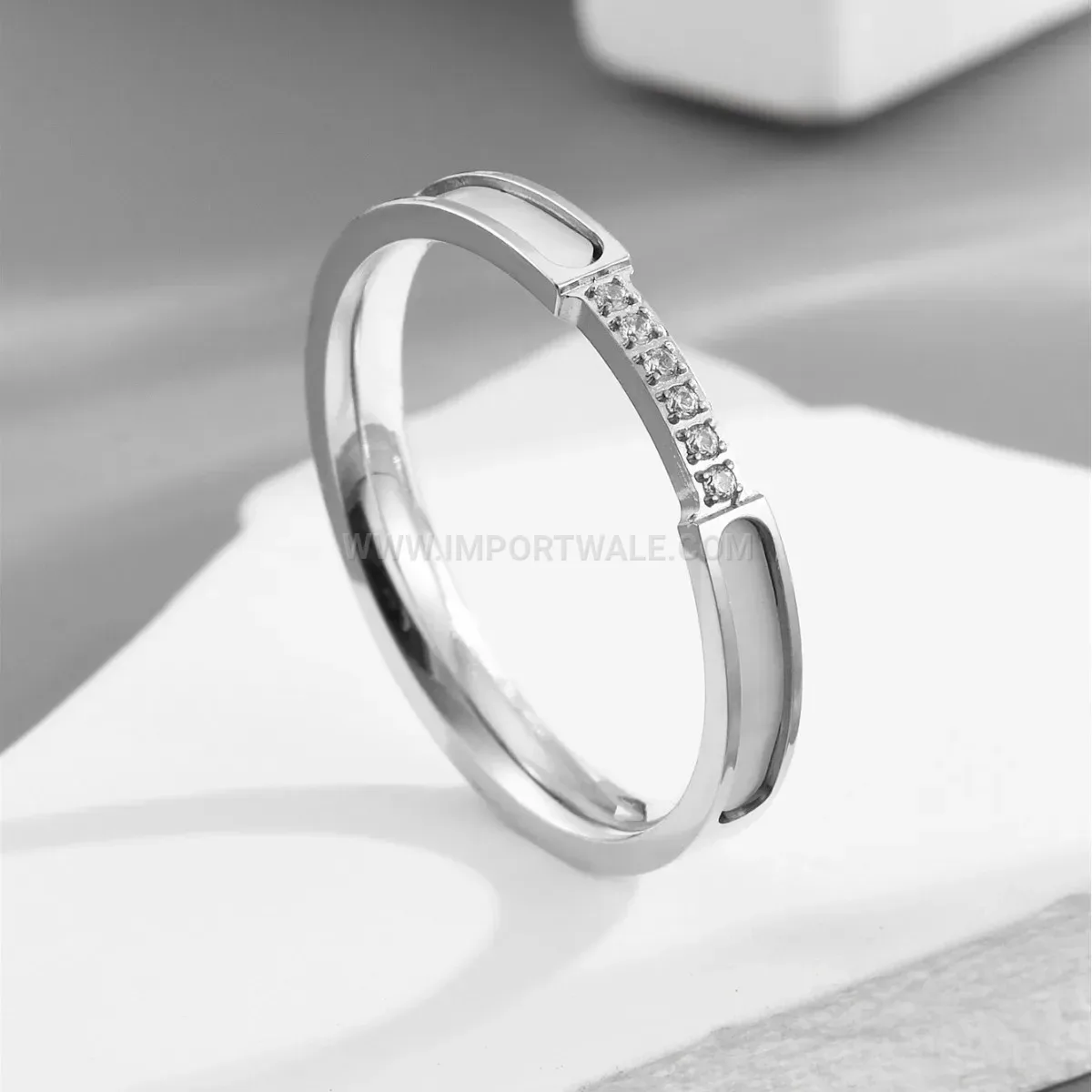White Shell and Crystal Titanium Steel Band Ring
