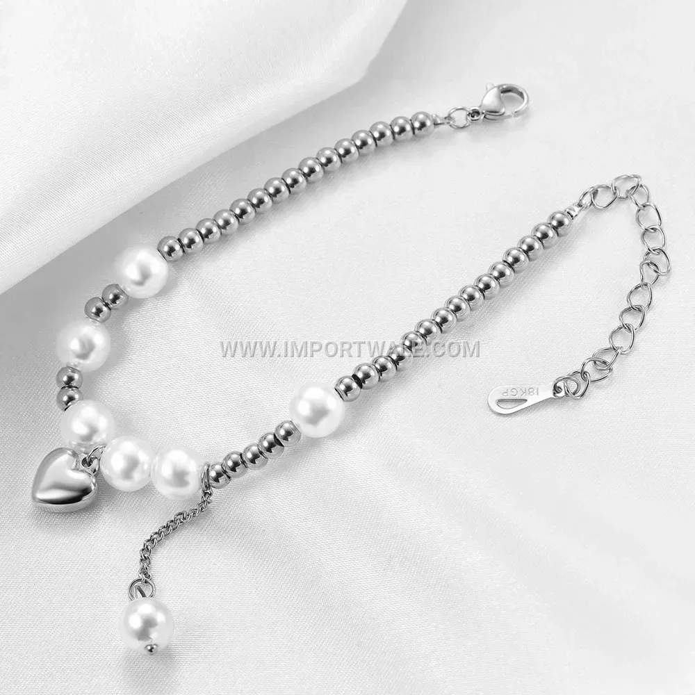 Polished Heart Charm Faux Pearl Beaded Bracelet