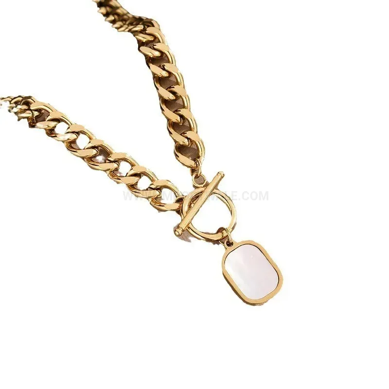 Trendy Mother of Pearl Pendant Chain Necklace with Toggle Clasp