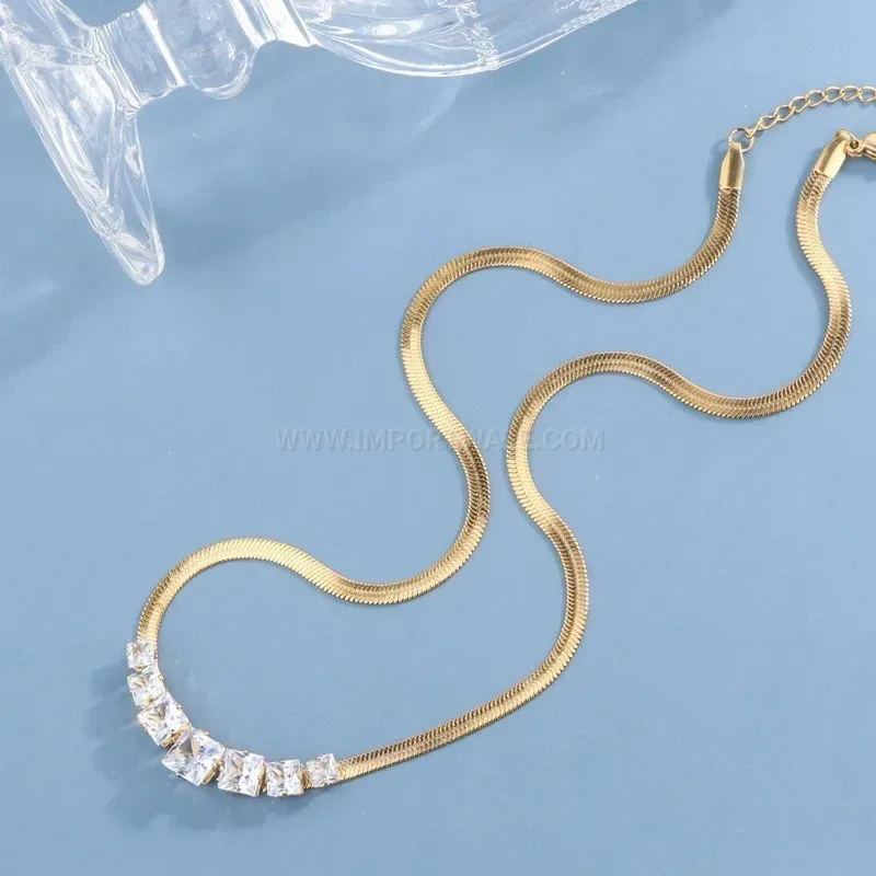 Premium Geometric Titanium Steel Cubic Zirconia Line Necklace