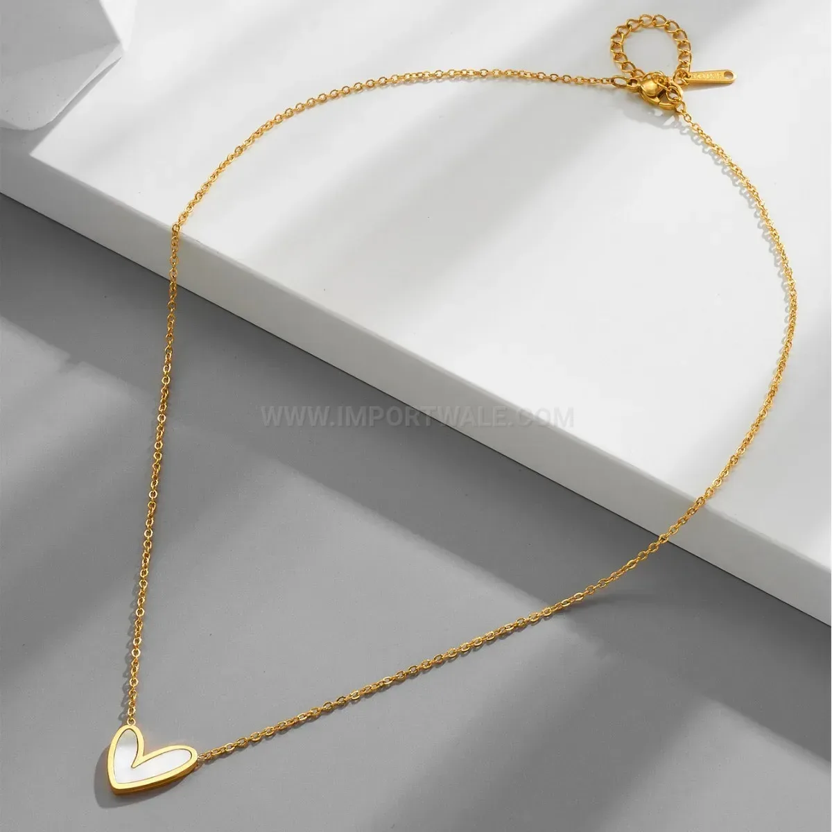 Stylish White Shell Heart Pendant Titanium Steel Layered Collar Necklace