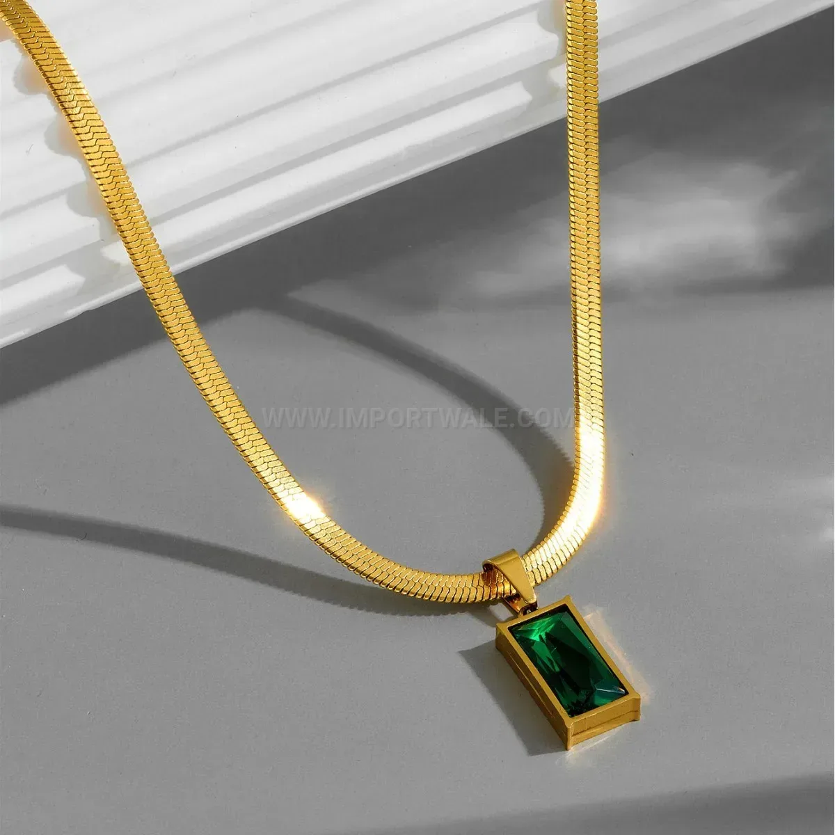Elegant Gold Tone Snake Chain Square Green Zircon Necklace