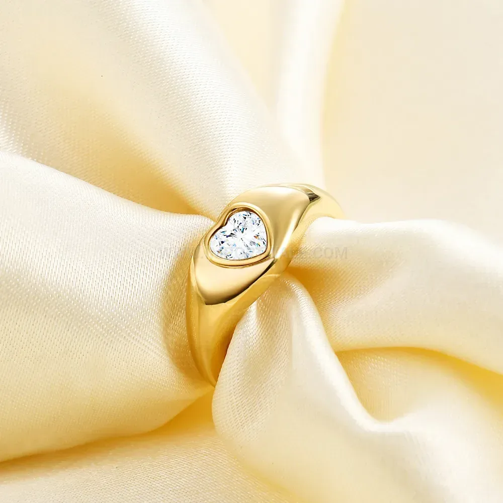 Heart Shaped Zirconia Inlaid Stainless Steel Ring